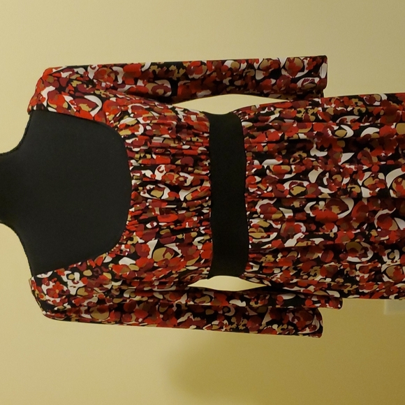 TIANA B. - Picture 2 of 7